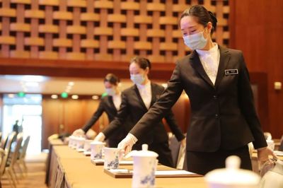 精雕細琢，盡顯大國風范 探訪國賓服務(wù)隊，看會議服務(wù)如何繪就新時代“工筆畫”