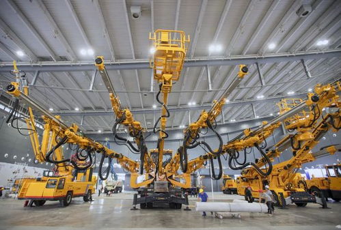 聯(lián)合創(chuàng)新，智造未來(lái) 湖南工程機(jī)械巨頭攜手成立特種設(shè)備設(shè)計(jì)研究院